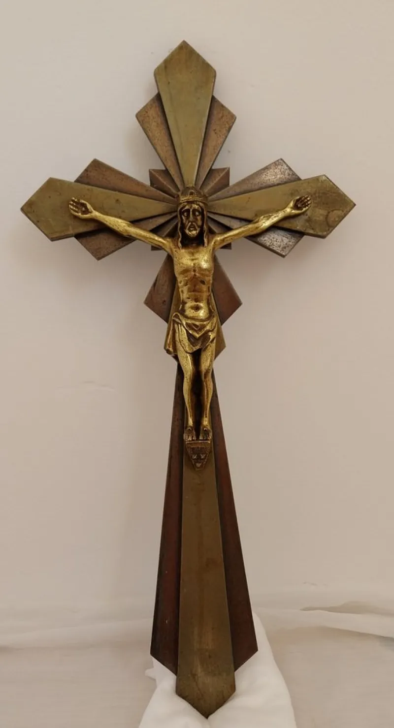 Pamono Vintage French Art Deco Two Tone Brass Crucifix by E. Hoffer, 1930s> Wall Decor