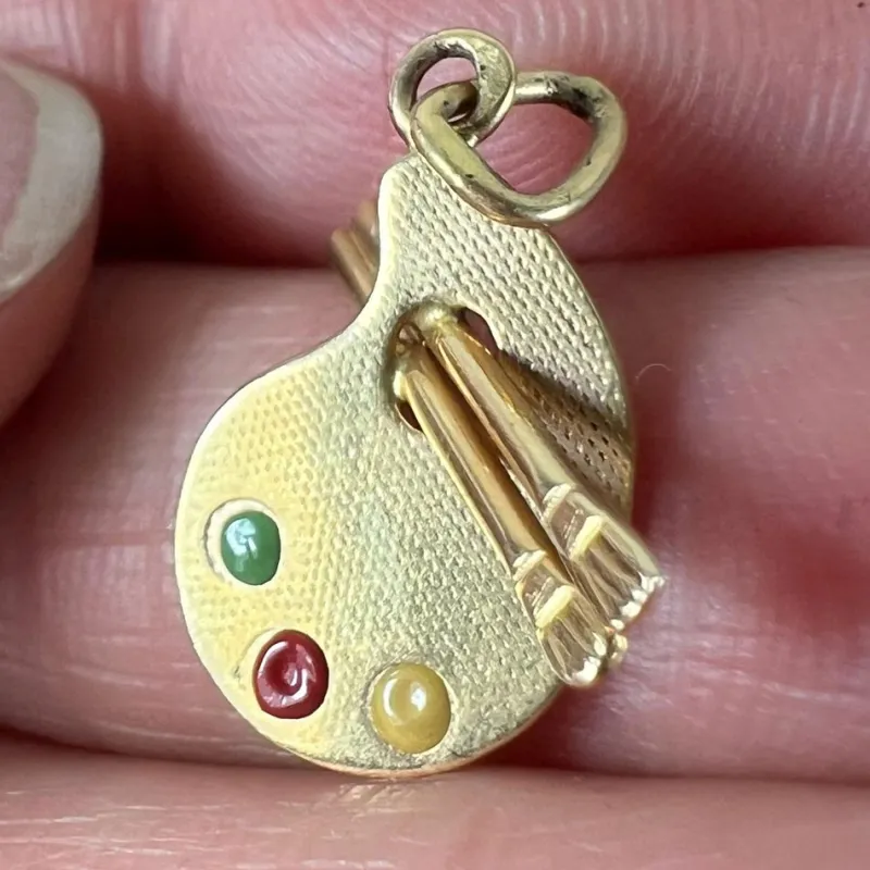 Pamono Vintage French Artists Palette 18k Yellow Gold Enamel Charm Pendant, 1960s> Necklaces