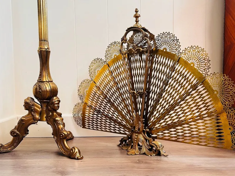 Hot Pamono Vintage French Brass Fan Firescreen