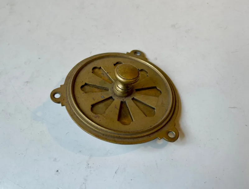 Pamono Vintage French Butterfly Air Vent in Brass, 1950s> Architectural Elements