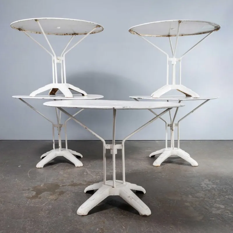 Pamono Vintage French Cast Base White Outdoor Table, 1950s> Garden Tables