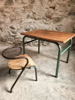 Sale Pamono Vintage French Children's Desk and Chair Set, 1950s, Set of 2