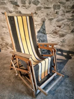 Pamono Vintage French Deck Chair in Beechwood, 1950s> Garden Seating