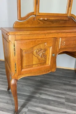 Pamono Vintage French Dressing Table with Mirror in Oak><noscript><img width=