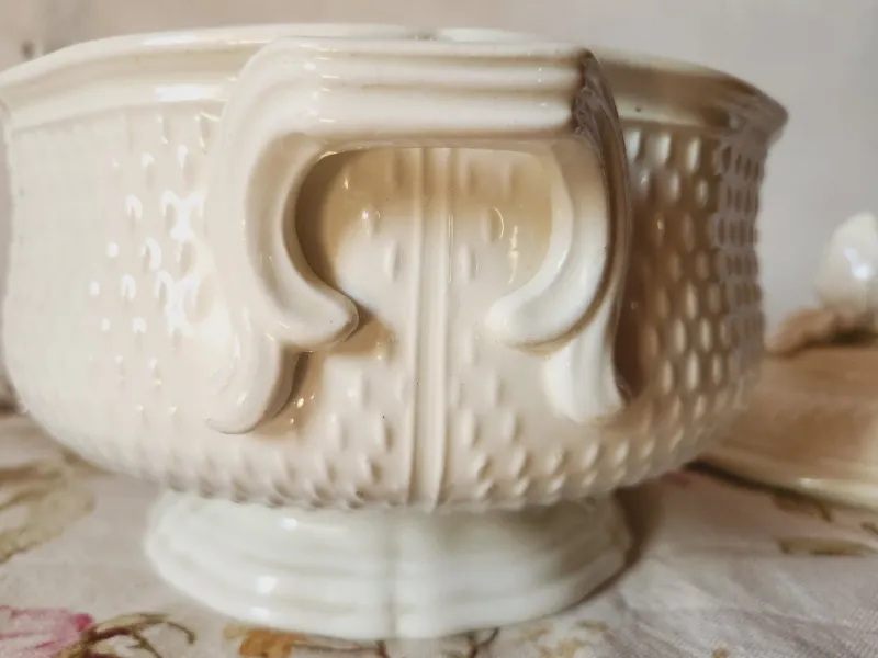 Pamono Vintage French Ironstone Pont Aux Choux Series Soup Tureen with Artichoke Lid from Gien, 1960s> Serving Dishes