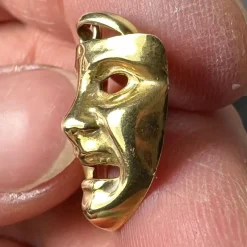 Pamono Vintage French 18k Yellow Gold Charm Pendant, 1970s