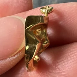 Pamono Vintage French 18k Yellow Gold Charm Pendant, 1970s