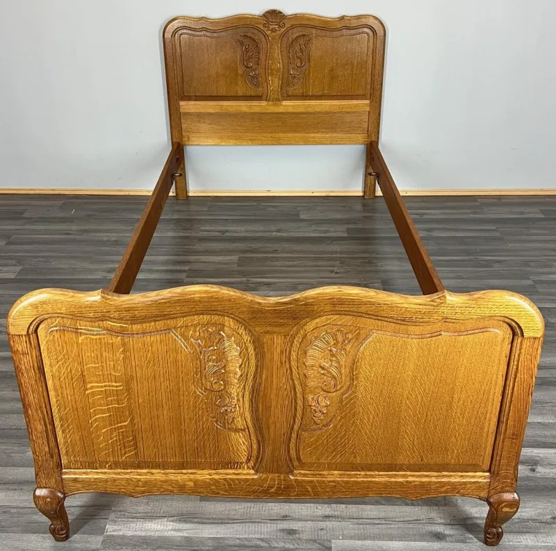 Pamono Vintage French Louis Style Carved Oak Single Bed> Beds & Bedroom Sets