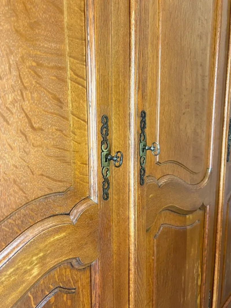 Pamono Vintage French Louis XVI Carved Oak 4-Door Armoire> Cabinets & Wardrobes