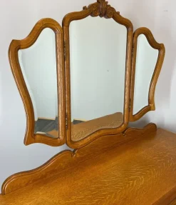 Pamono Vintage French Oak Dressing Table with Mirror> Dressing Tables