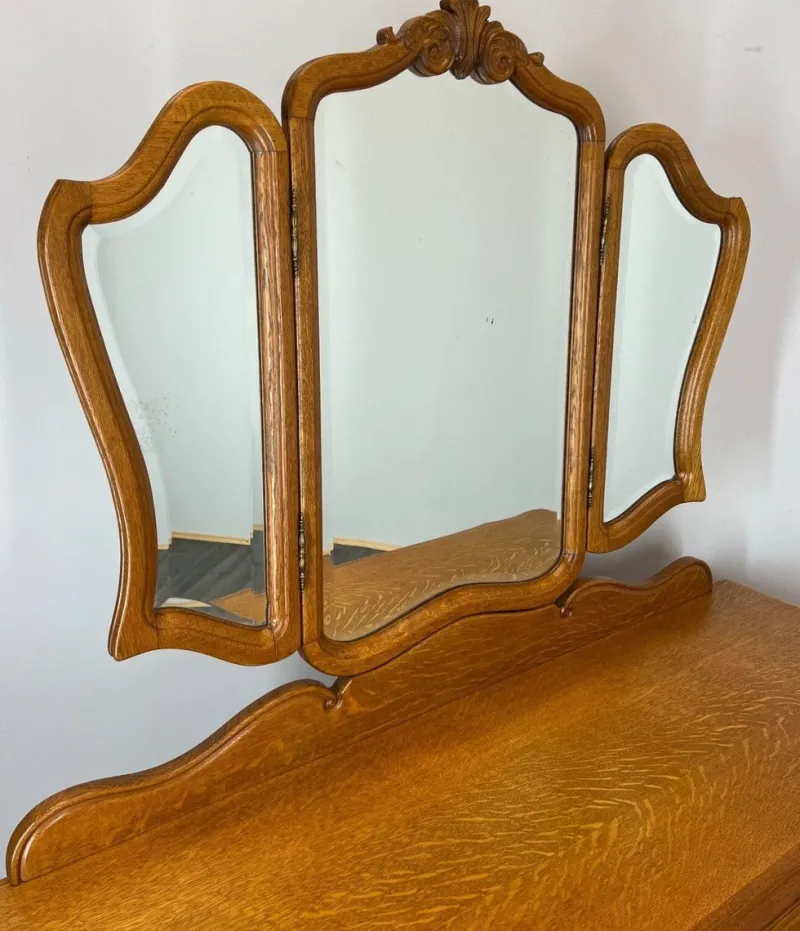 Pamono Vintage French Oak Dressing Table with Mirror> Dressing Tables