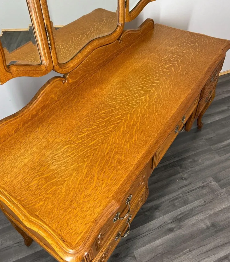 Pamono Vintage French Oak Dressing Table with Mirror> Dressing Tables