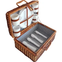 Pamono Vintage French Picnic Case in Wicker, 1940s><noscript><img width=