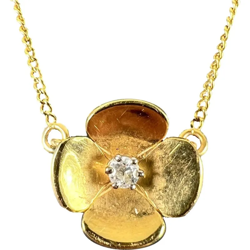 Discount Pamono Vintage French Quatrefoil Flower Pendant in 18 Karat Yellow Gold with Diamond, 1950s