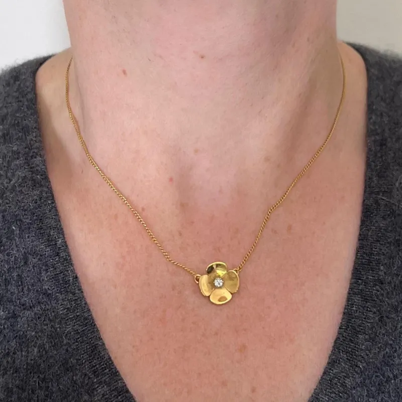 Discount Pamono Vintage French Quatrefoil Flower Pendant in 18 Karat Yellow Gold with Diamond, 1950s