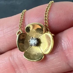 Discount Pamono Vintage French Quatrefoil Flower Pendant in 18 Karat Yellow Gold with Diamond, 1950s