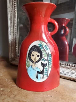 Hot Pamono Vintage French Red Glazed Studio Pottery Vase with Female Portrait by Jean de Lespinasse, 1950s