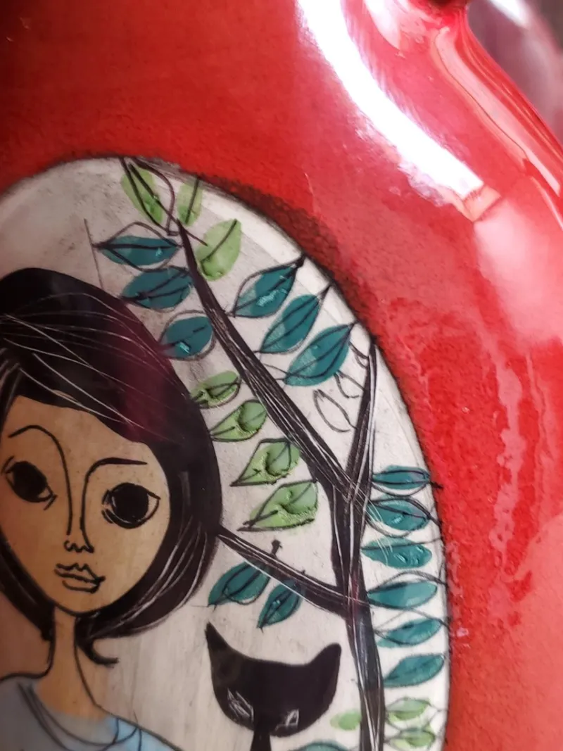 Hot Pamono Vintage French Red Glazed Studio Pottery Vase with Female Portrait by Jean de Lespinasse, 1950s