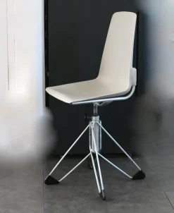 Pamono Vintage French Space Age Swivel Chair, 1960s> Side Chairs & Dining Chairs