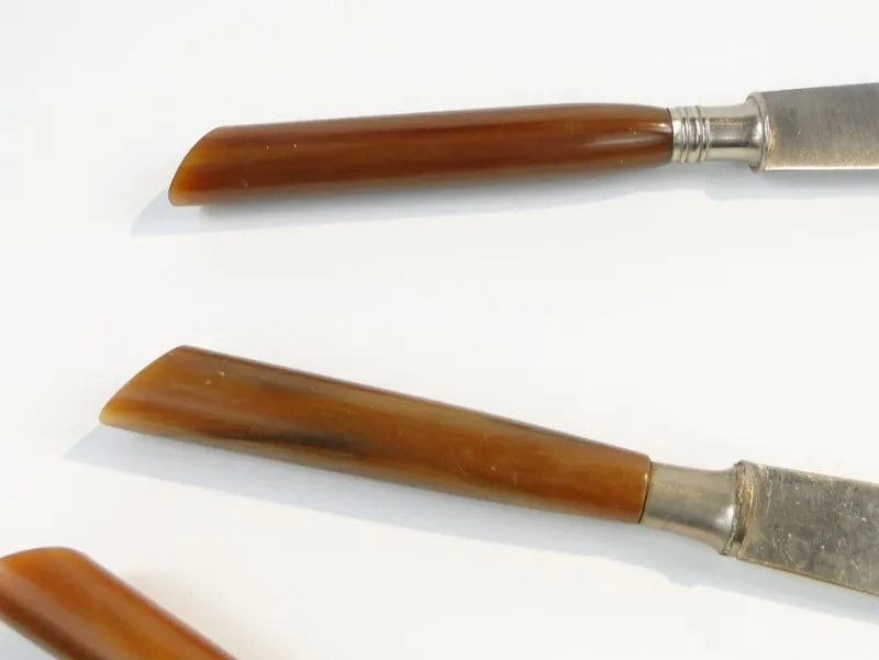 Pamono Vintage German Bakelite Knives, 1950s, Set of 6> Cutlery & Serving Utensils