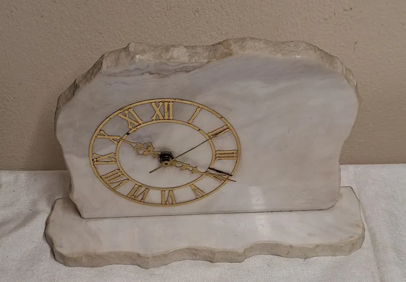 Pamono Vintage German Mantel Clock in White Marble with Brass Numerals, 1970s> Watches
