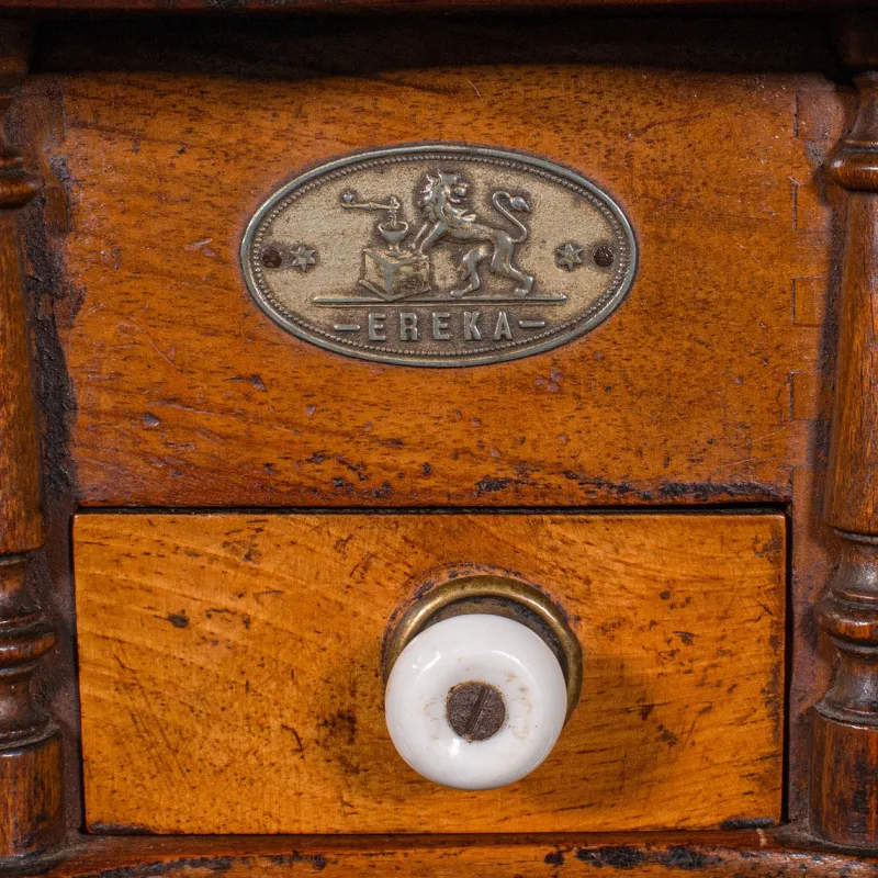 Pamono Vintage German Manual Coffee Grinder in Oak, 1930> Coffee & Tea Service