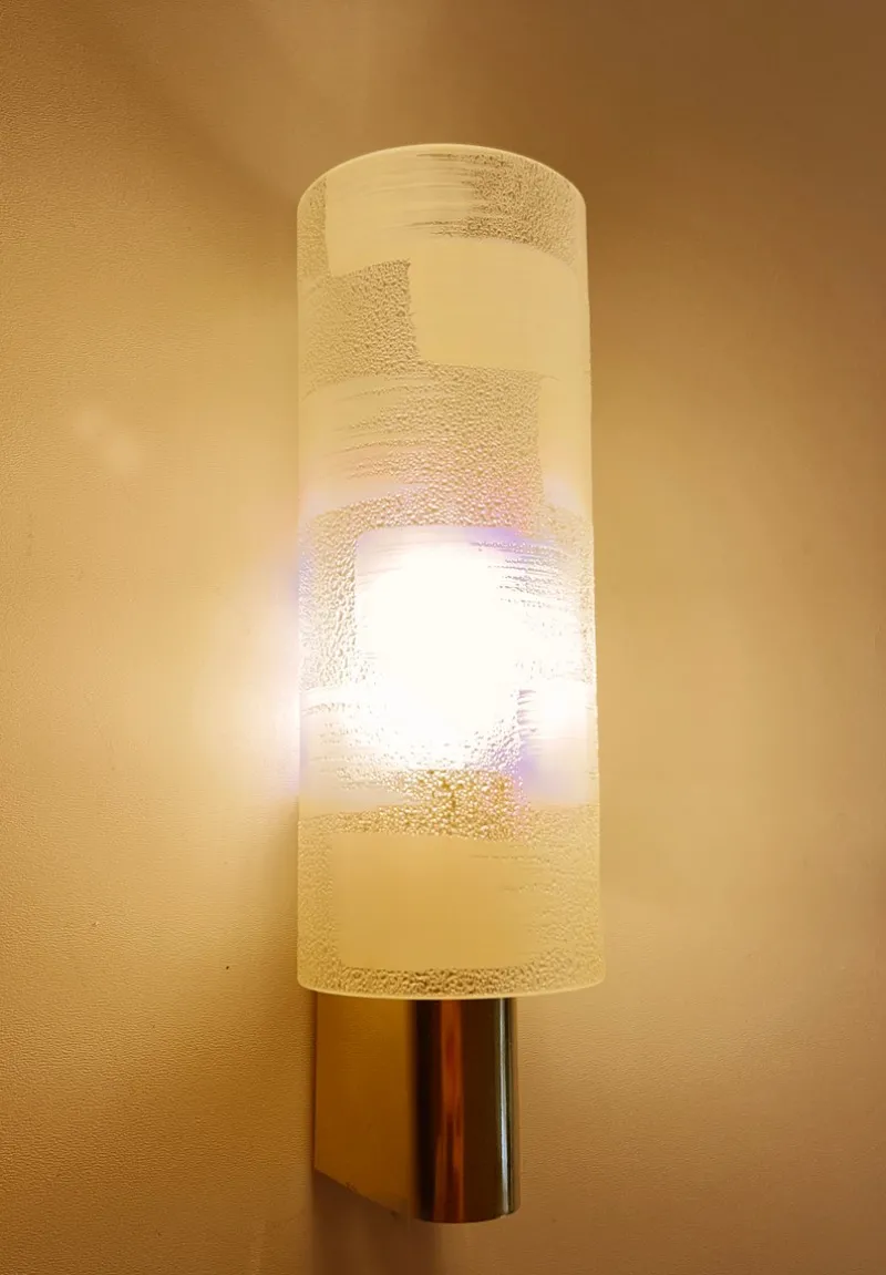 Pamono Vintage Glass and Brass Sconces, 1970s, Set of 2> Wall Lights & Sconces