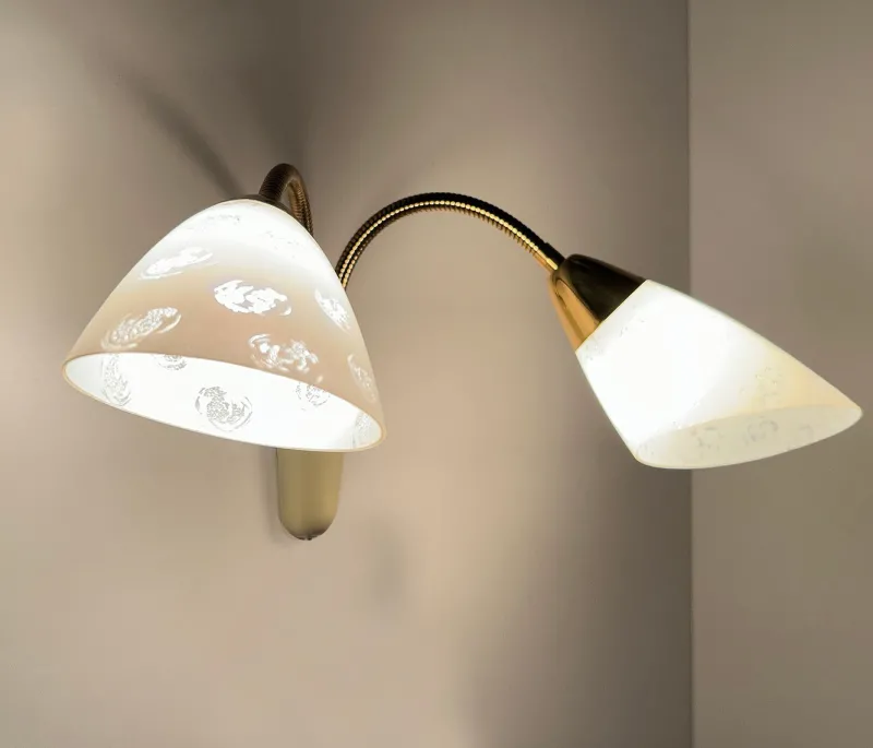 Pamono Vintage Glass Sconces, 1950s, Set of 2> Wall Lights & Sconces