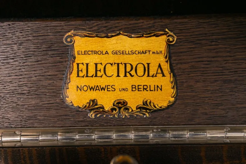 Pamono Vintage Gramophone Electrola LP Radio Plate> Electronics