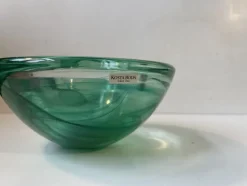 Pamono Vintage Green Atoll Art Glass Bowl by Anna Ehrner for Kosta Boda, 1980s