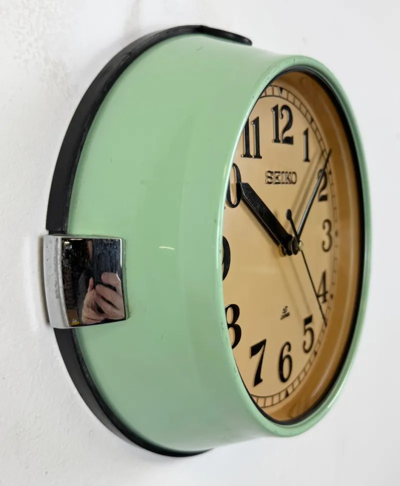 Pamono Vintage Green Ships Wall Clock from Seiko, 1970s> Clocks