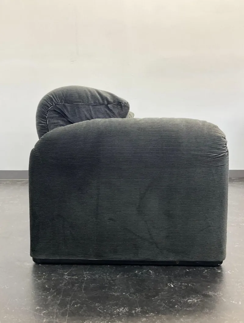 Outlet Pamono Vintage Grey Velvet Maralunga Sofa with Armchair by Vico Magistretti for Cassina, 1970s, Set of 2
