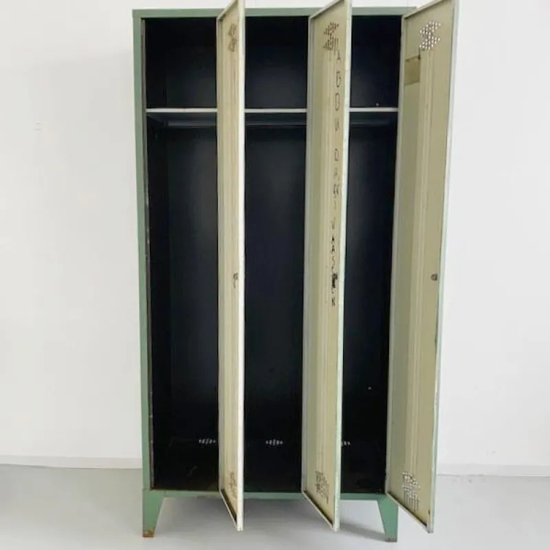 Pamono Vintage Industrial French Green Locker> Cabinets & Wardrobes