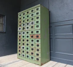 Pamono Vintage Industrial Metal Drawer Cabinet, 1920s><noscript><img width=