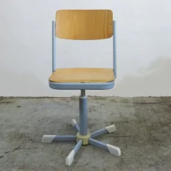 Pamono Vintage Industrial Swivel Chair by V & S Germany, 1970s> Office Chairs