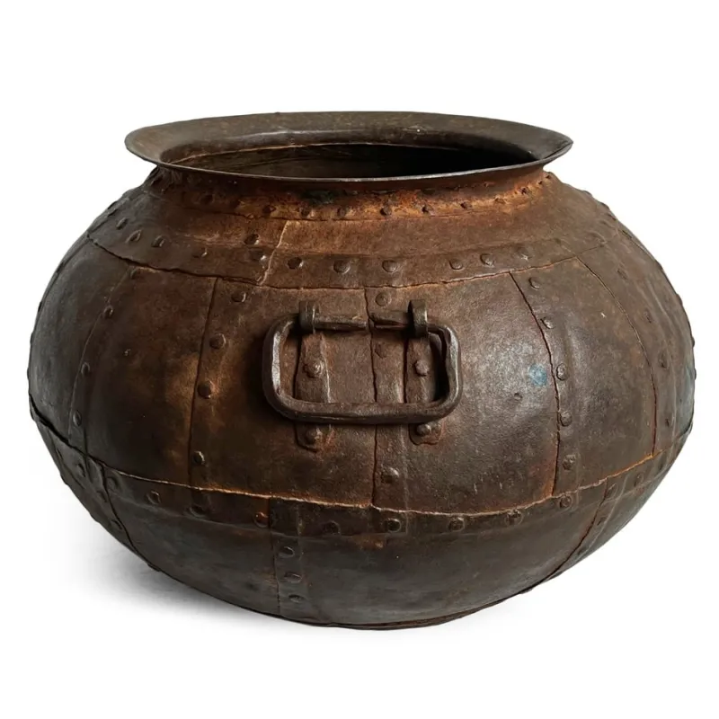 Pamono Vintage Iron Rivet Pot Planter, 1960s> Planters And Jardiniere