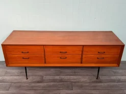 Pamono Vintage Italian Chest of Drawers in Teak and Metal Legs, 1950s><noscript><img width=