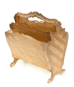Sale Pamono Vintage Italian Florentine Magazine Rack in Giltwood, 1958