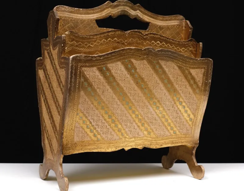 Sale Pamono Vintage Italian Florentine Magazine Rack in Giltwood, 1958