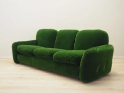 Pamono Vintage Italian Green Velour Sofa by Arrigo Arrigoni for Busnelli, 1970s> Couches & Sofas