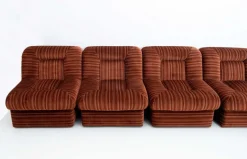 Outlet Pamono Vintage Italian Modular Armchairs and Coffee Table in Velvet, 1970, Set of 6