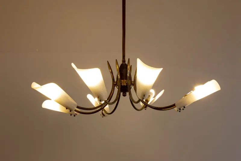 Pamono Vintage Italian Spider Chandelier with Frosted Shades, 1970s
