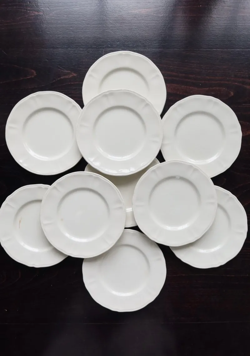 Pamono Vintage Ivory Earthenware Dessert Plates by Marli Fretwork, 1980s, Set of 10> Dinner Plates & Bowls