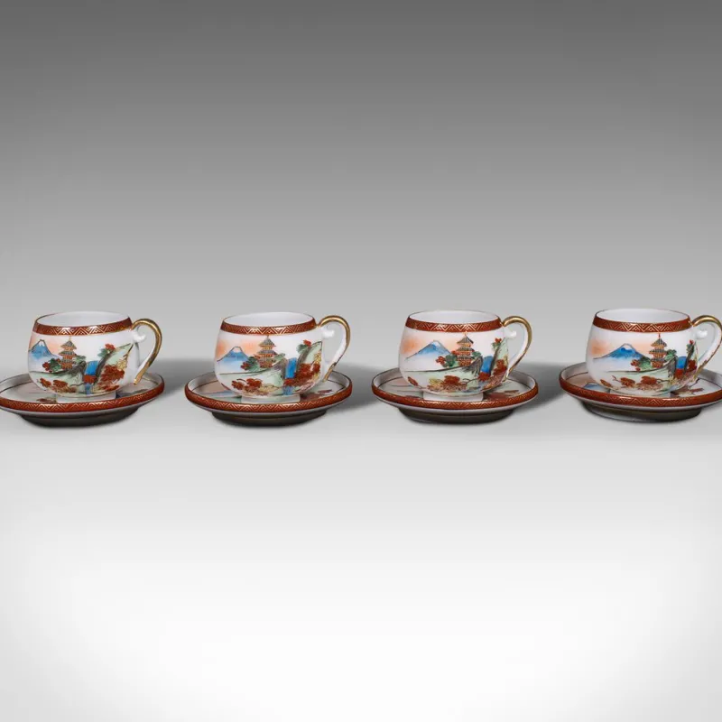 Pamono Vintage Japanese 4-Person Tea Set in Ceramic, 1940s, Set of 13> Coffee & Tea Service