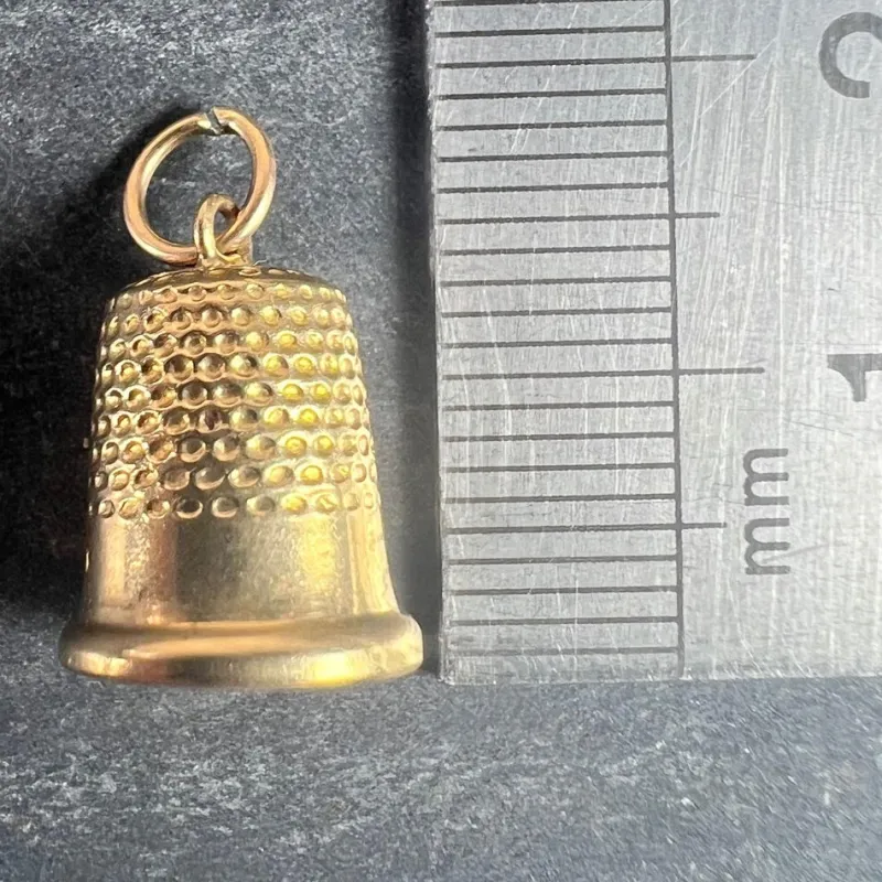 Pamono Vintage 9k Yellow Gold Charm Pendant, 1990s> Necklaces