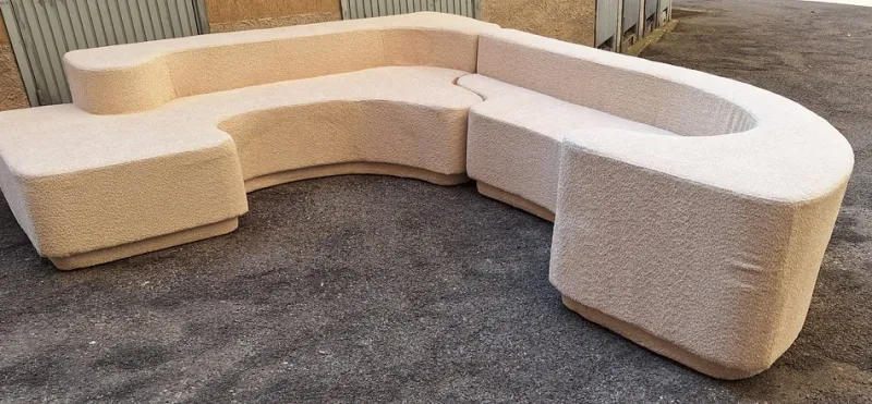 New Pamono Vintage Lara Sofa in White Bouclé by Roberto Pamio for Stilwood, 1970s, Set of 2
