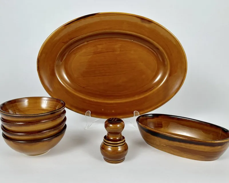 Sale Pamono Vintage Large Dishware in Ceramic from Saint Clément, Set of 66