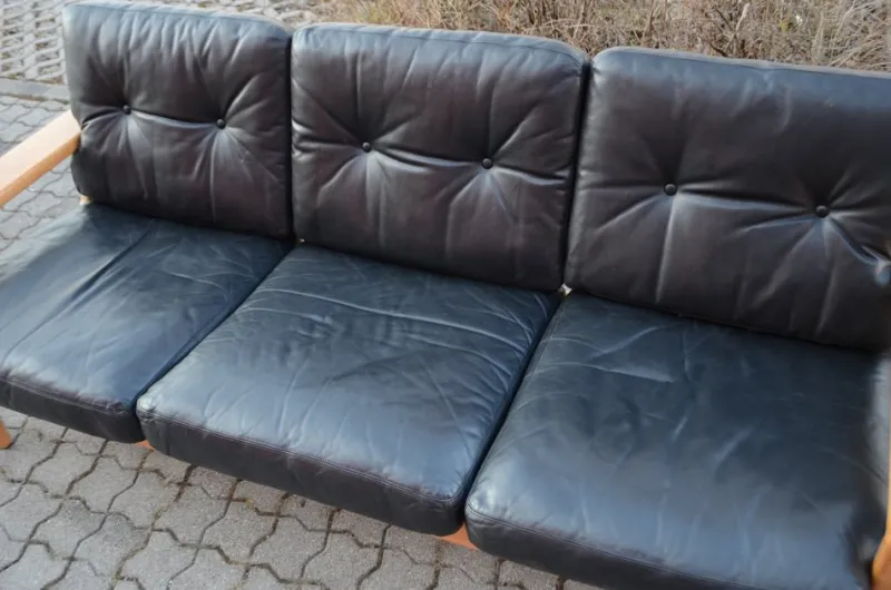 Outlet Pamono Vintage Leather Bonanza Sofa by Esko Pajamies for Asko