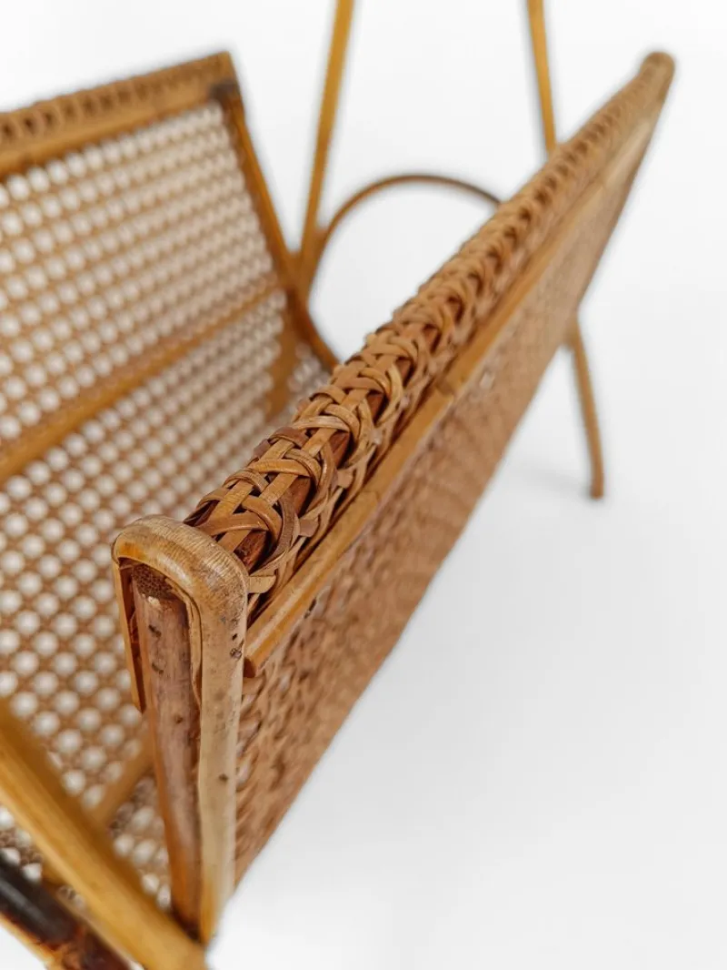 Sale Pamono Vintage Magazine Rack in Wicker, Bamboo, Rattan and Cane, Italy, 1960s