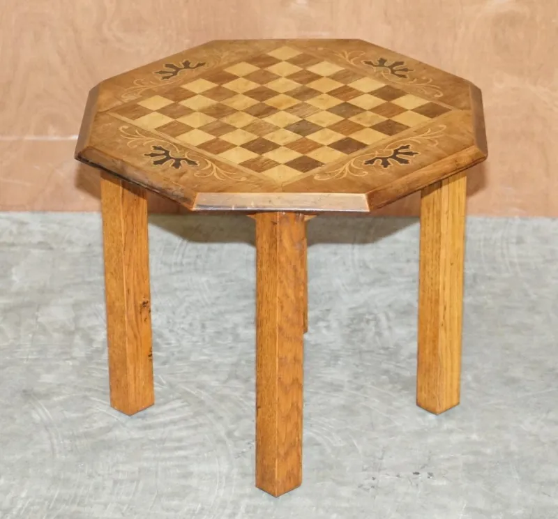 New Pamono Vintage Mahogany Satinwood & Walnut Chess Games Table Ideal as a Side End Piece